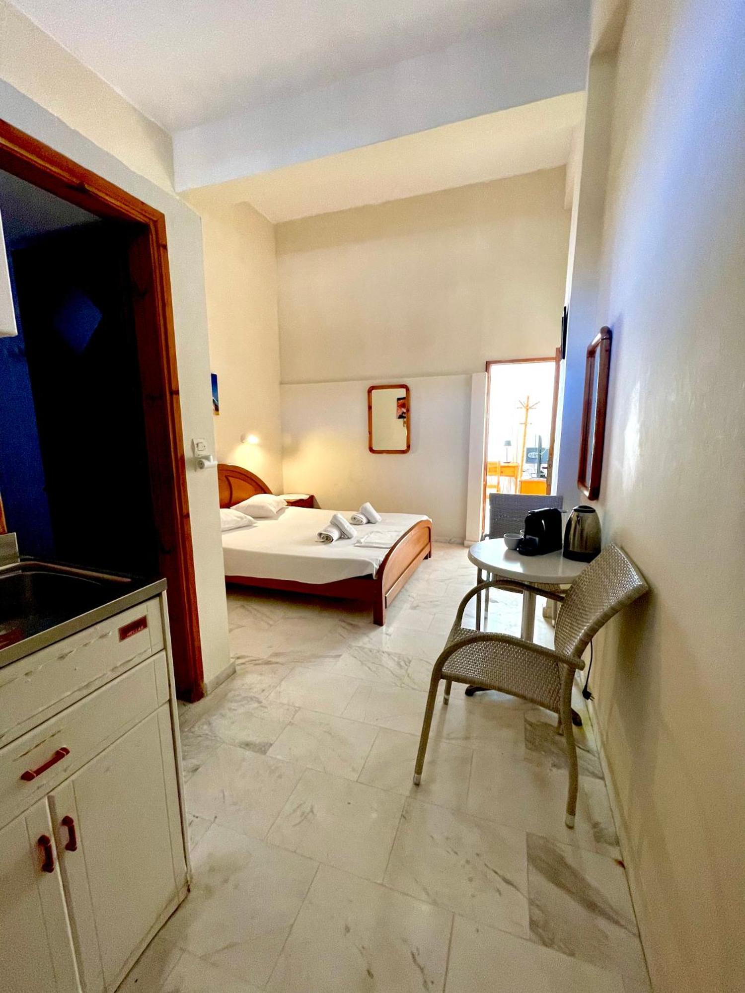 Marietta Boutique Apts ซีลีวี ภายนอก รูปภาพ
