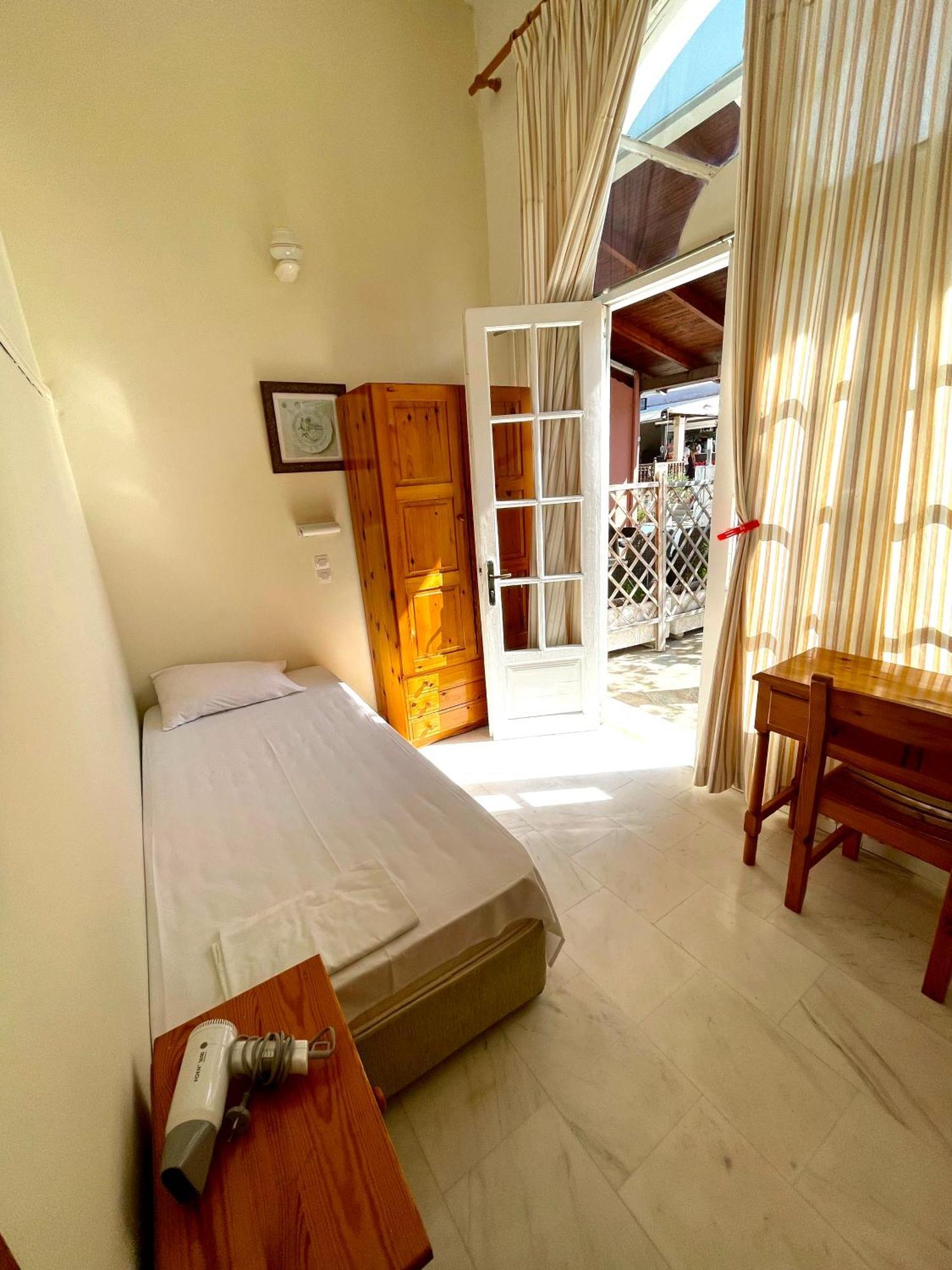 Marietta Boutique Apts ซีลีวี ภายนอก รูปภาพ